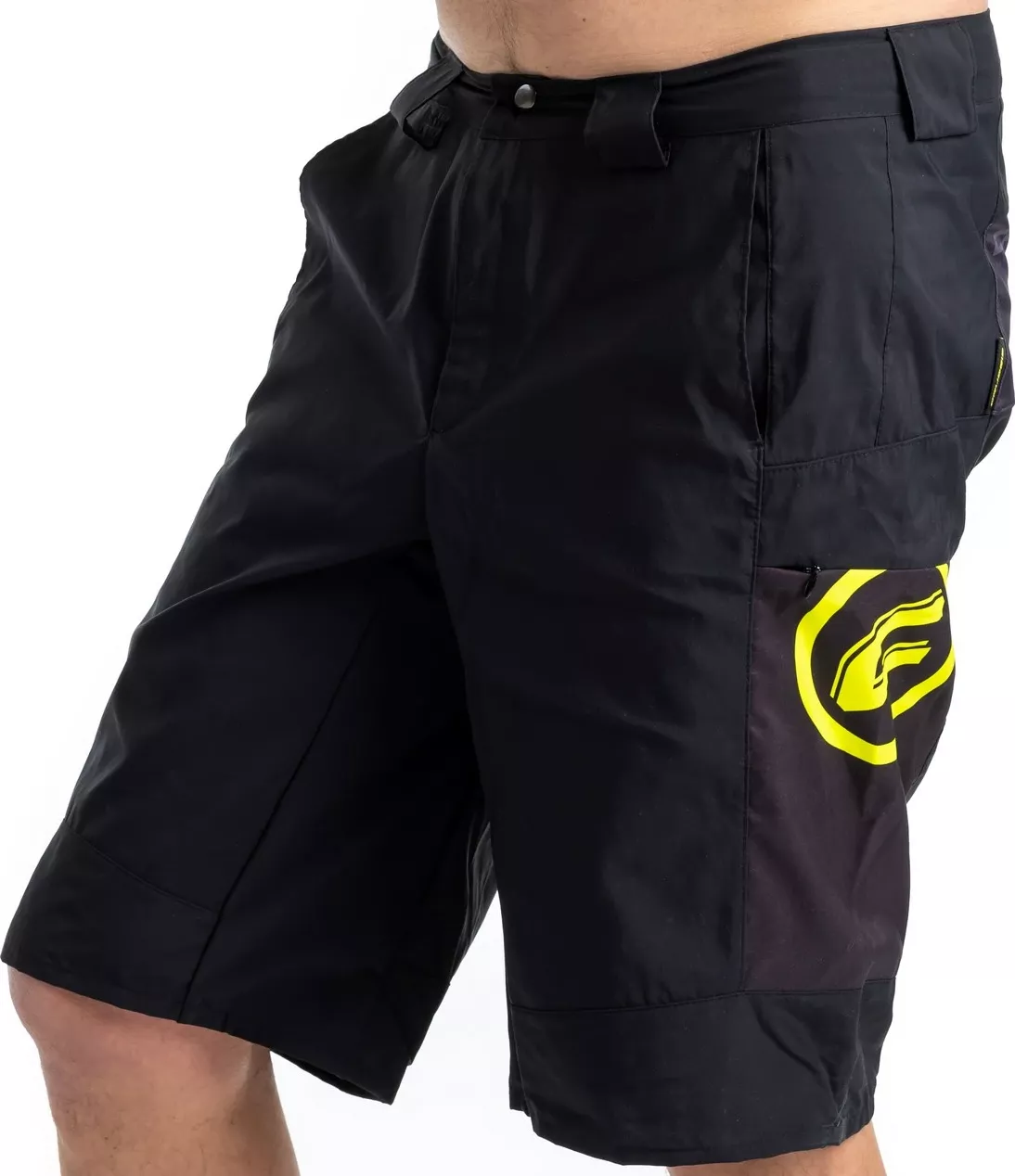 Crussis Cyklistické kraťasy pánské volné černá/žlutá S.CSW-076-S