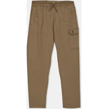 Luke Hardnut 1155691 8-9 Yrs