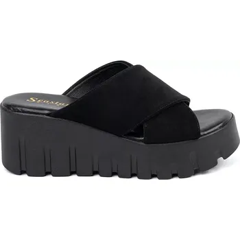 Dámské žabky Jedinečné dámské černé nazouváky na klínku 38