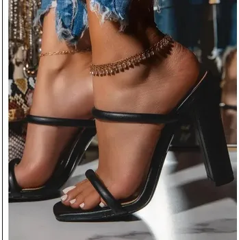 Dámské sandále Dámské sandály na vysokém podpatku Barva: Černá, Velikost: 40