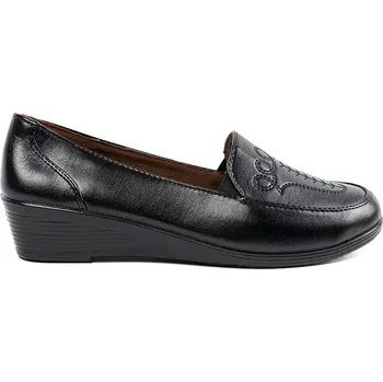 Dámské polobotky Výborné černé dámské polobotky na klínku 41