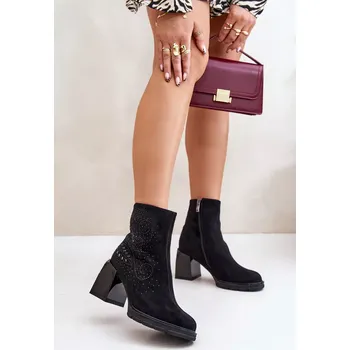 Dámská zimní obuv Zateplené Dámské Kotníkové Boty Na Podpatku S Ozdobou D&A MR880-130 Černé 38