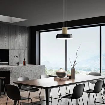 Fabas Luce LED závěsné světlo Lunar, černá/zlatá, sklo, CCT, stmívatelné - Stropní držák – výška 4,8 cm, Ø 13 cm černá, matná zlatá 1 x 26 W LED - Doprava zdarma