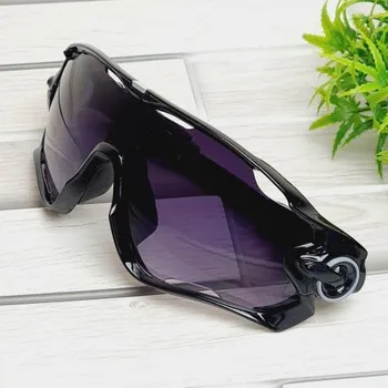 SPORTOVNÍ sluneční brýle, nastavitelné nožičky - černé