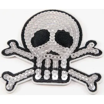 Nášivka Nažehlovací záplata - pirátská lebka flitrová - rozměr 8 cm x 7 cm