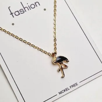 Řetízek Dámský řetízek s přívěskem ve tvaru plameňáka - zlatý