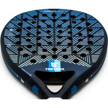 auto na autodráhu Tretorn Champion Rally