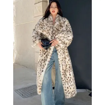 Dámský kabát Dlouhý dámský kabát z umělé kožešiny se vzorem a límcem Barva: Leopardí, Velikost: XL