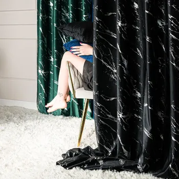 Závěs Dekorační vzorovaný závěs s řasící páskou MARBE 111 černá/stříbrná 140x250 cm (cena za 1 kus) MyBestHome