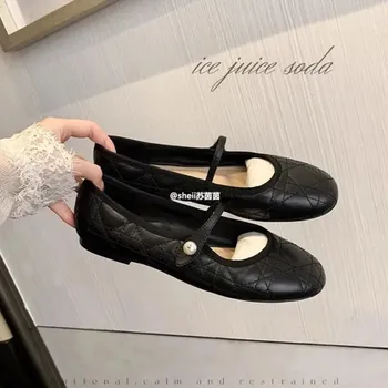 Dámské lodičky Elegantní baleríny s perlovou přezkou Barva: Černá, Velikost: 35