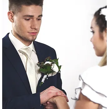 Kravata HEDVA ČESKÝ BROKÁT Plastron ČH 757-A-8 puntík smetanová KRB