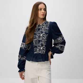 Dámská halenka Reserved - Halenka s ozdobnou výšivkou - tmavomodrá - 280GC-59X - 280GC-59X-M