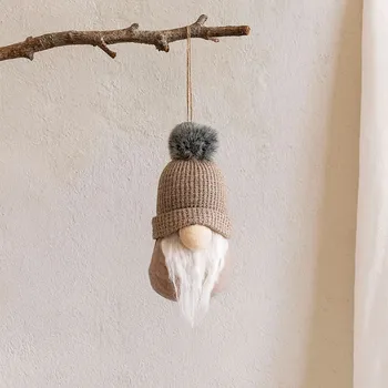 Vánoční dekorace BOLTZE Závěsná látková Berty figurka