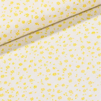 Bavlněná česká látka šíře 160cm - žlutá kytička na bílé (50cm)