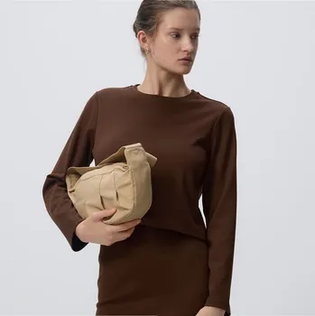 Dámská mikina Reserved - Jednobarevná mikina z viskózy - tmavě hnědá - 684GA-89X - 684GA-89X-L