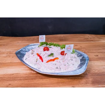 mísa pochoutkový salát