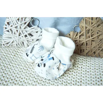 Capáčky AMÁLKA Bavlněné kojenecké capáčky, veselé cestičky Velikost: 56-68