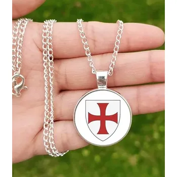 Řetízek Náhrdelník a přívěšek kříž templářů