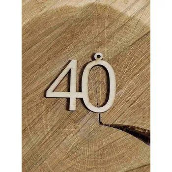 Dřevěná narozeninová čísla se závěsem číslo 40