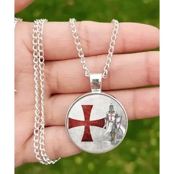 Řetízek Náhrdelník a přívěšek kříž templářů