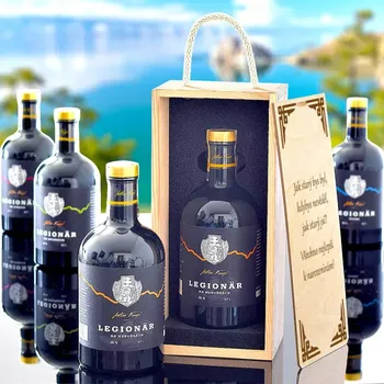 výroba alkoholu Legionär v Dárkové Kazetě Standardní víko