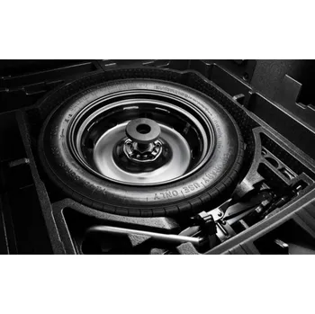 Sada nářadí Škoda Kodiaq II.: sada nářadí pro výměnu rezervního kola,5-ti místná varianta