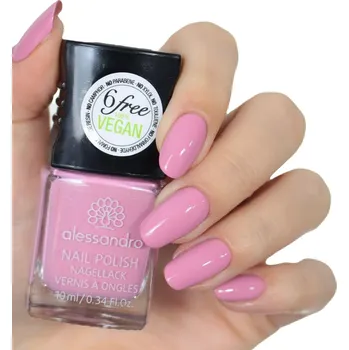 Lak na nehty Alessandro Klasický lak na nehty MY FIRST LOVE 10 ml