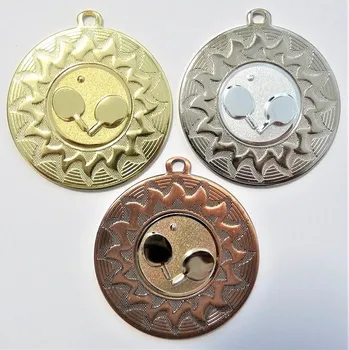 Stolní tenis medaile ME.104-A22 - změna emblému viz.další foto. Zde napište text na štítky a součet zadejte do košíku. Více informací viz.POPIS v dolní části.