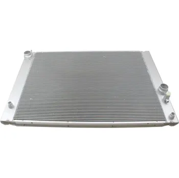 Chladič motoru Chladič, chlazení motoru MAXGEAR AC230193