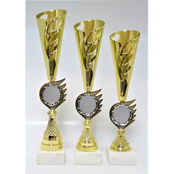 Poháry 386 Zde napište text na štítky a zadejte do košíku. Více informací POPIS v dolní části.