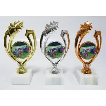 Traktor trofeje P95-830-L166 Zde napište text na štítky a zadejte do košíku. Více informací POPIS v dolní části.