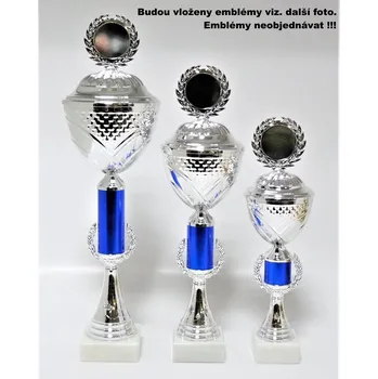 Skot černostrakatý poháry 335-L321 - Emblém viz.další foto v ceně Zde napište text na štítky a součet zadejte do košíku. Více informací viz.POPIS v dolní části.