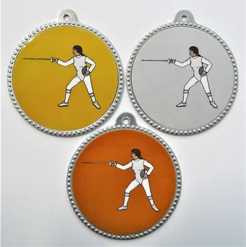 VIZINGR Šerm žena medaile D75-L246