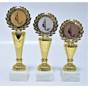 Jachting trofeje 40-18 Zde napište text na štítky a zadejte do košíku. Více informací POPIS v dolní části.