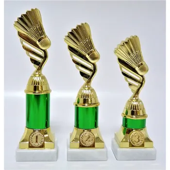 Badminton trofeje 31-P434.01 Zde napište text na štítky a součet zadejte do košíku. Více informací viz.POPIS v dolní části.