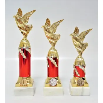 Holub trofeje 17-P441.01 Zde napište text na štítky a součet zadejte do košíku. Více informací viz.POPIS v dolní části.