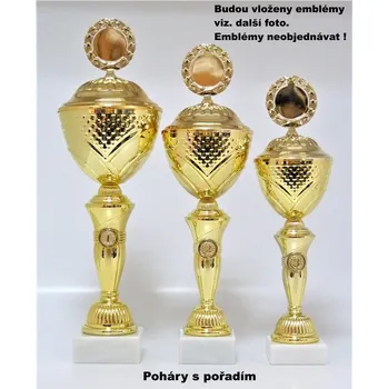 Skot červenostrakatý poháry 359-L322 - Emblém viz.další foto v ceně Zde napište text na štítky a součet zadejte do košíku. Více informací viz.POPIS v dolní části.