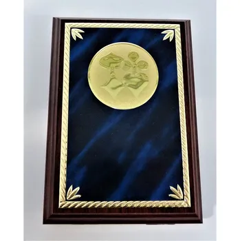 Karty plaketa H122-G181-86 Zde napište text na štítek a zadejte do košíku. Více informací viz.POPIS v dolní části.