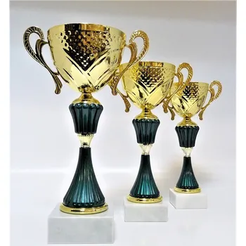 Poháry 427 Zde napište text na štítky a součet zadejte do košíku. Více informací viz.POPIS v dolní části.