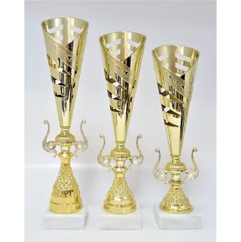 Poháry 441 Zde napište text na štítky a součet zadejte do košíku. Více informací viz.POPIS v dolní části.