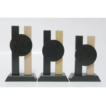 Trofeje H343-1 Zde napište text na štítky a součet zadejte do košíku. Více informací viz.POPIS v dolní části.