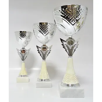 Poháry 468 Zde napište text na štítky a součet zadejte do košíku. Více informací viz.POPIS v dolní části.