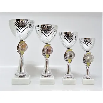 Poháry 373 Zde napište text na štítky a zadejte do košíku. Více informací POPIS v dolní části.