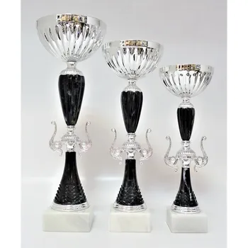 Poháry 442 Zde napište text na štítky a součet zadejte do košíku. Více informací viz.POPIS v dolní části.