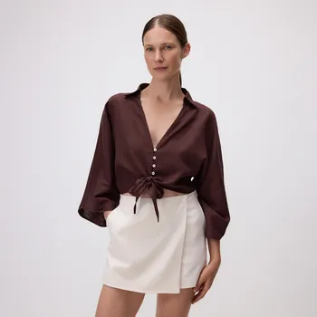 Dámské oblečení Reserved - Kraťasová sukně s viskózou - krémová - 299FT-01X - 299FT-01X-M