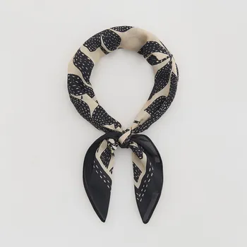 Čepice Reserved - Vzorovaný šátek - černý - 768FD-99X - 768FD-99X-ONE