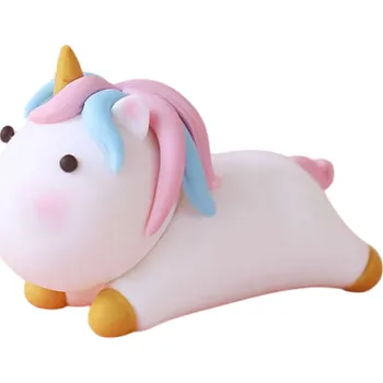 Dortová dekorace Jednorožec ležící 6 cm Figurka s rohem na zápichu Ozdoba na dort pro narozeniny, dětskou oslavu nebo párty