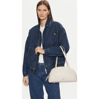 Kabelka Kabelka Calvin Klein Ck Glide Elongated Shoulder Bag K60K612819 Bílá OS