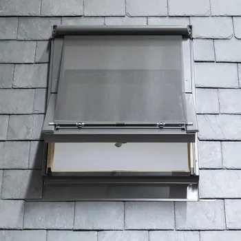 Roleta Markýza na střešní okno Thermo, 55 cm, zatemňující, černá&nbsp;MIA CXA 4260 CON