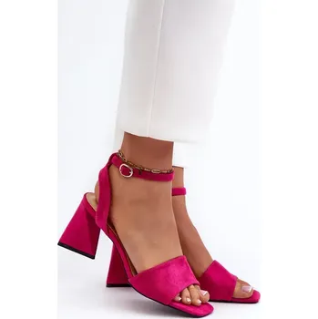 Dámské sandále Sandály na podpatku model 196237 Step in style 37